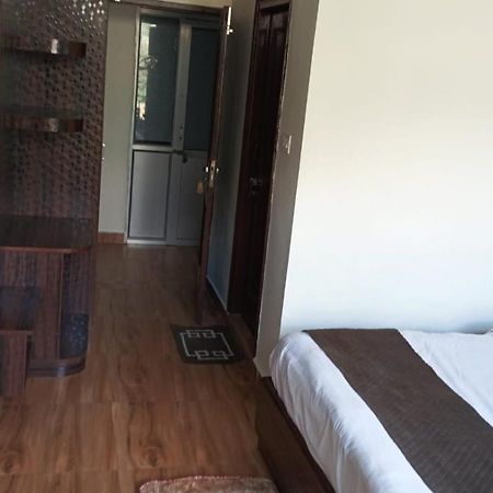 Hotel Hillora Mcleodganj Маклеод-Гандж Екстер'єр фото